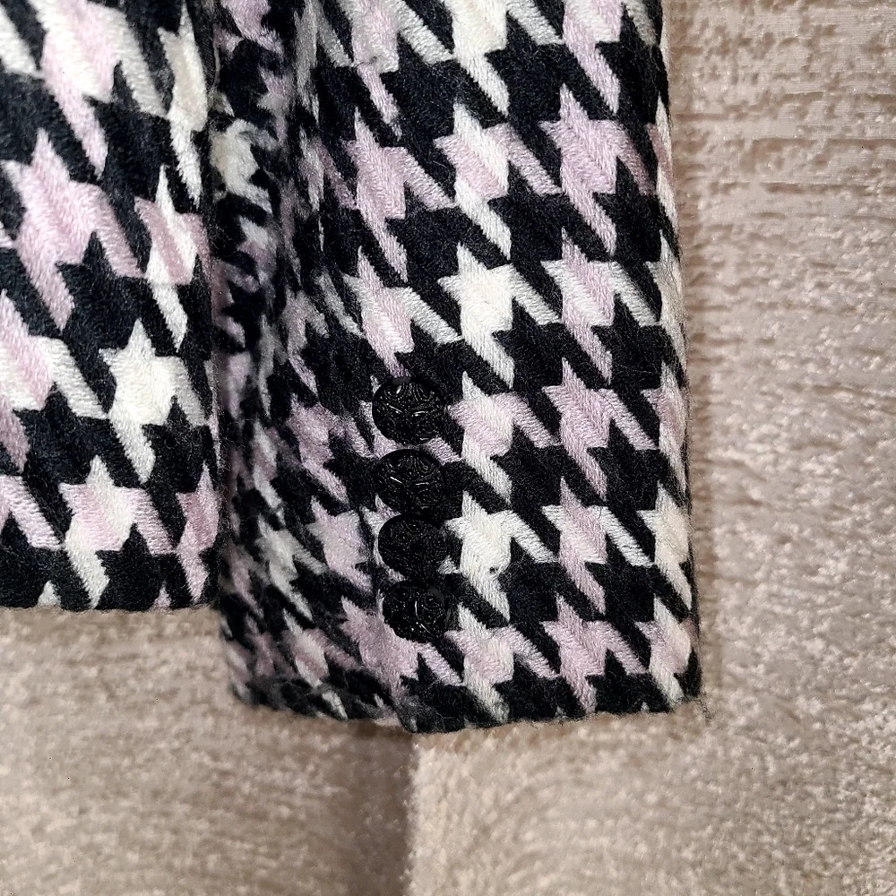Sag Harbor Black, White, lavender Blazer with Houndstooth Pattern - Picture 4 of 8